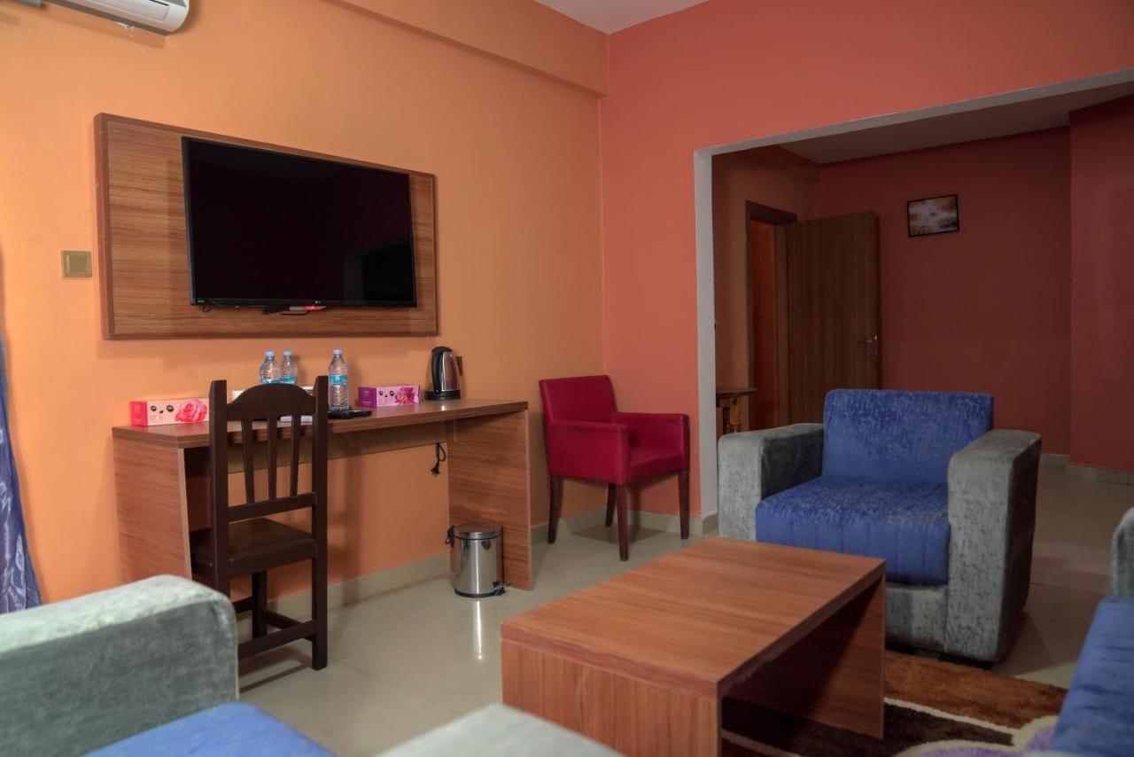 Dialali Hotel Nawakszut Zewnętrze zdjęcie