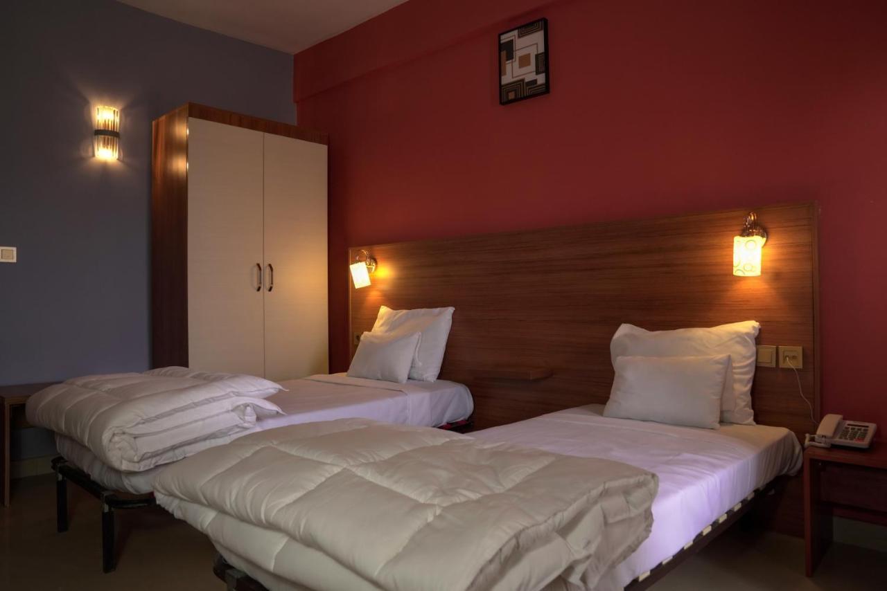 Dialali Hotel Nawakszut Zewnętrze zdjęcie